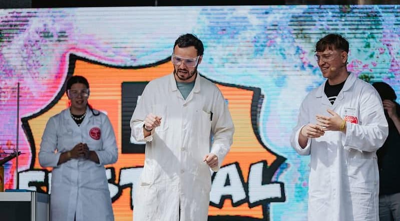 Studenti SOR chemie předváděli experimenty na ABC festivalu 2024